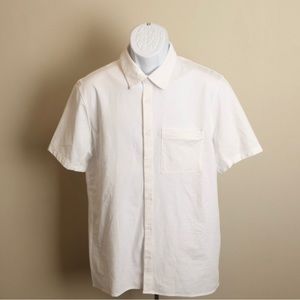Lululemon Men's solid white stretch short sleeve shirt size M/L